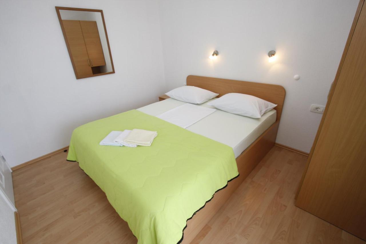 Apartments Turic Tucepi Luaran gambar
