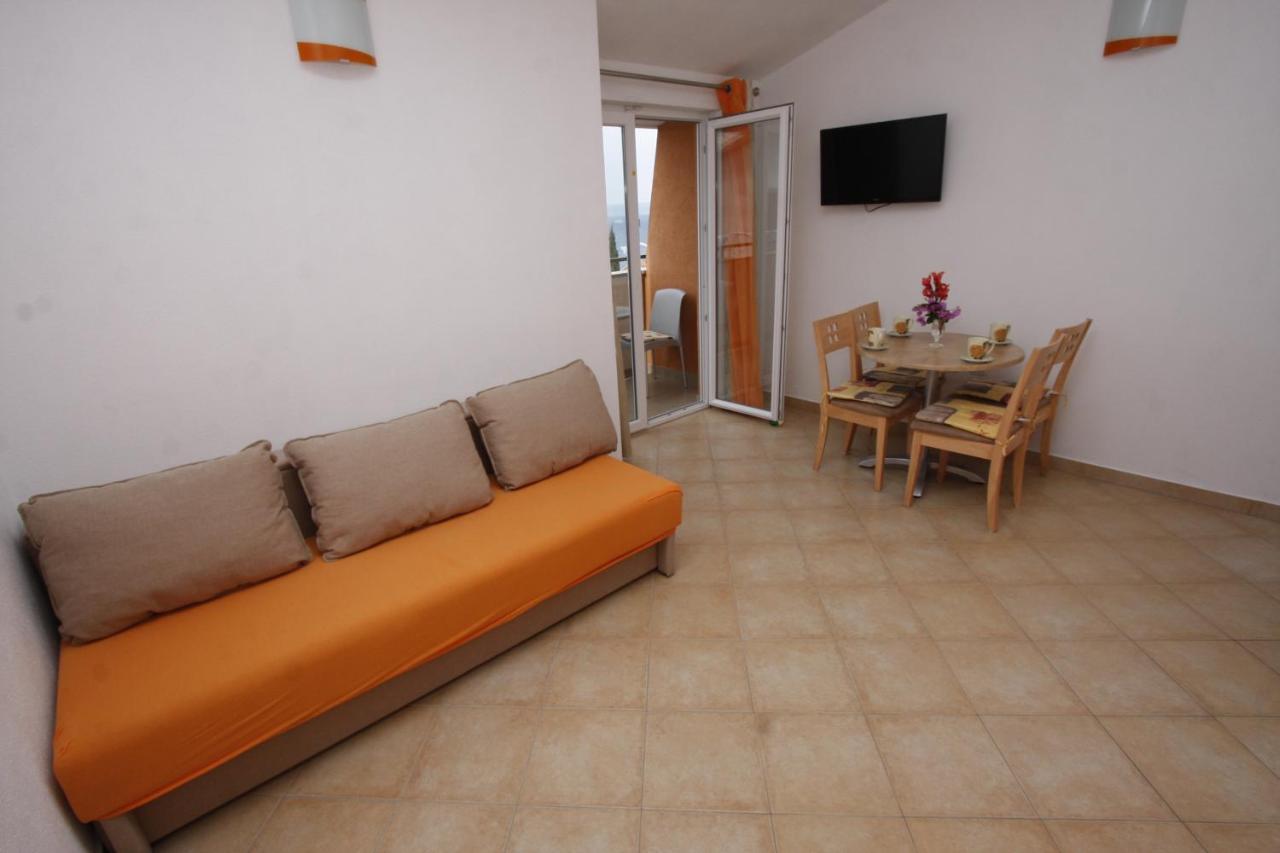 Apartments Turic Tucepi Luaran gambar
