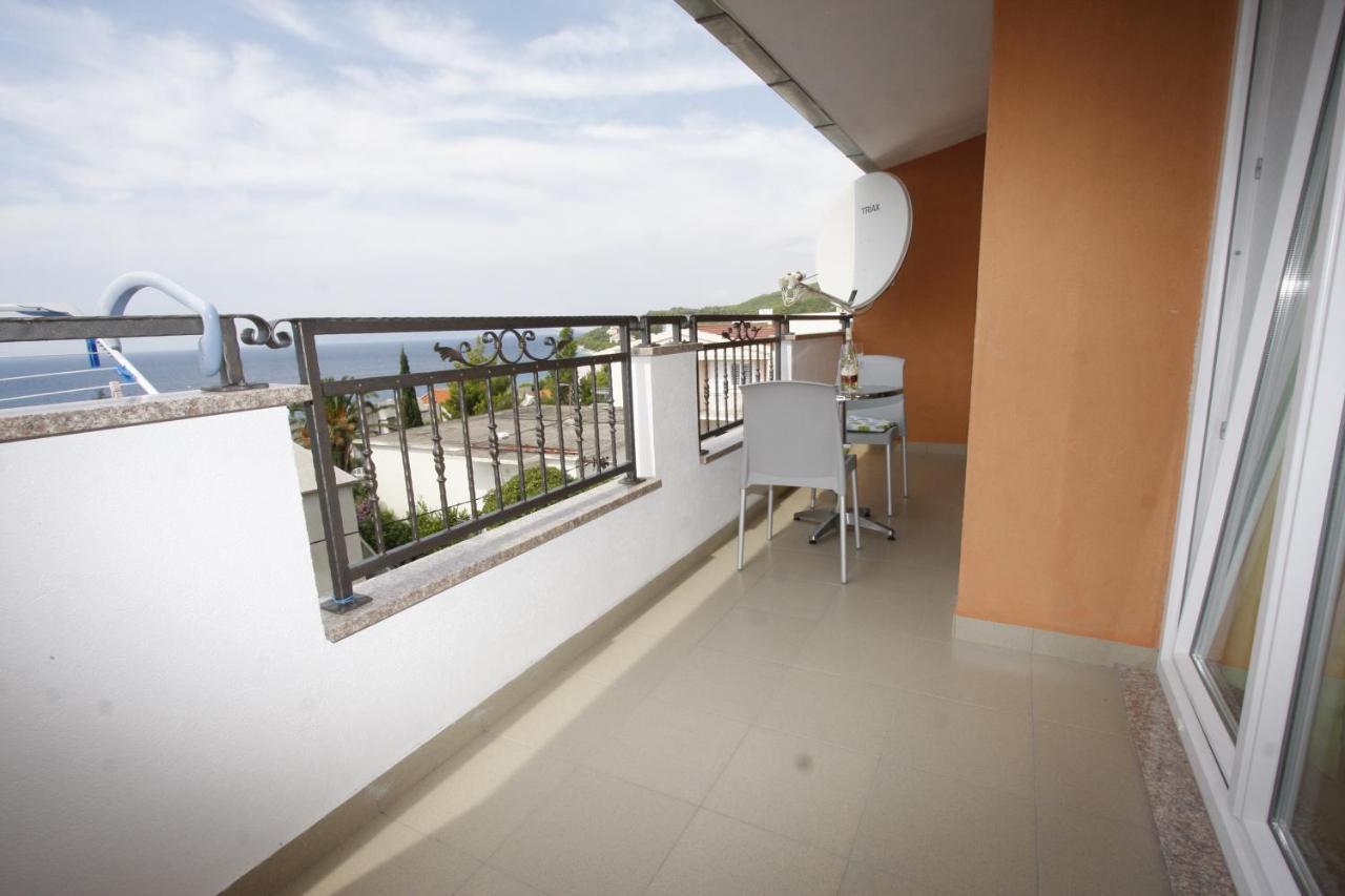 Apartments Turic Tucepi Luaran gambar